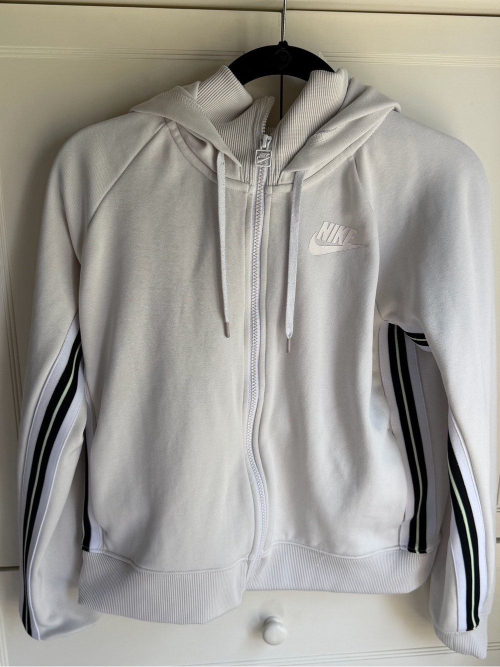 Nike hooded  Full-Zip Hoodie size medium